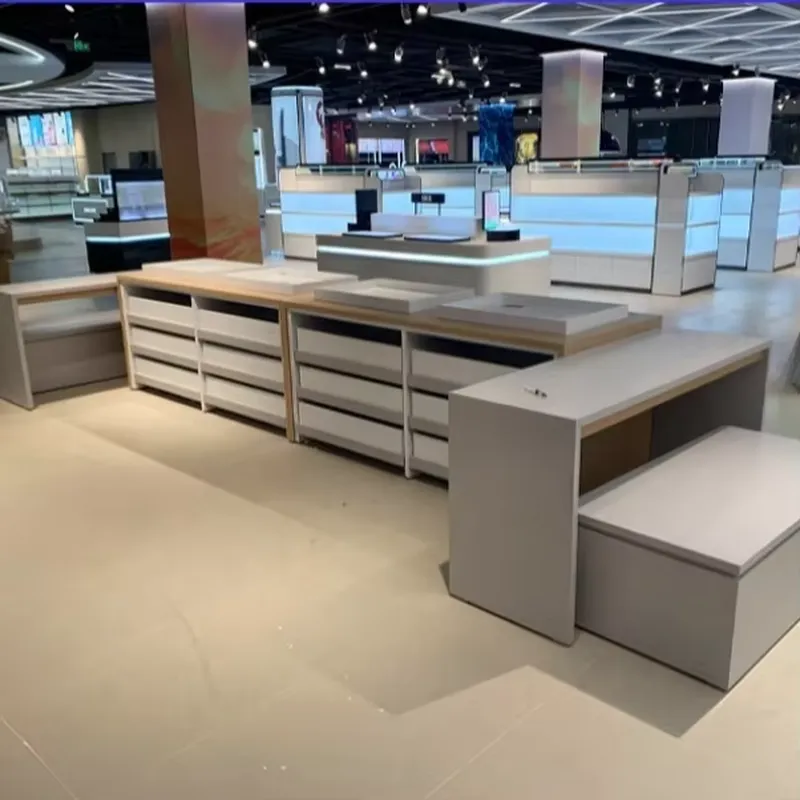 أفضل جودة لتصميم كشك عرض متجر  - مراجعة Phone Accessories Shop Design وسعره
