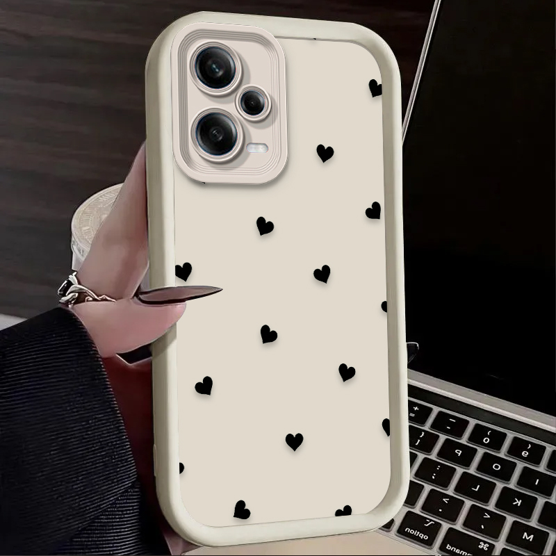 جراب هاتف أسود بتصميم قلب الحب - مراجعة X Phone Accessories وسعره