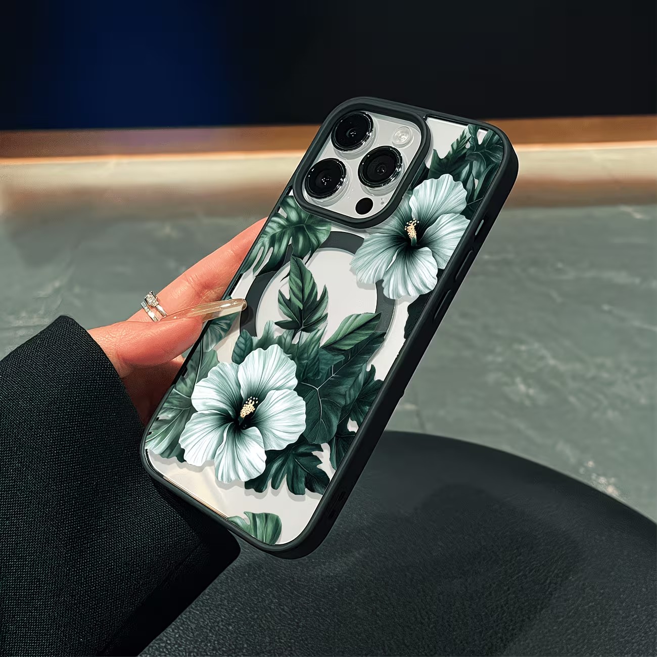 غطاء هاتف شفاف بتصميم زهور خضر - مراجعة X Phone Accessories وسعره